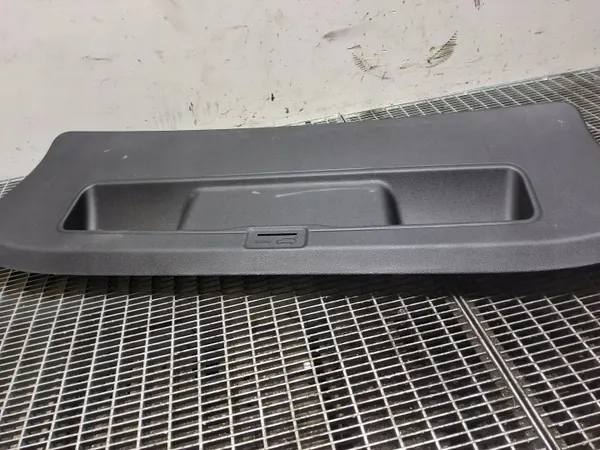 Hyundai Bayon bagageluckstapetsering OEM 81710Q0400 image 3