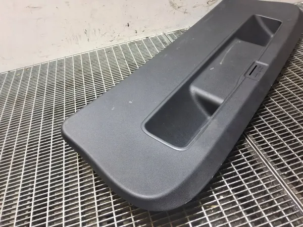 Hyundai Bayon bagageluckstapetsering OEM 81710Q0400 image 4