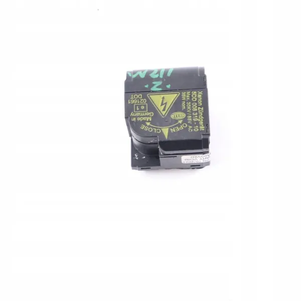 Mercedes xenonlamp houder OEM A0028202526 image 2
