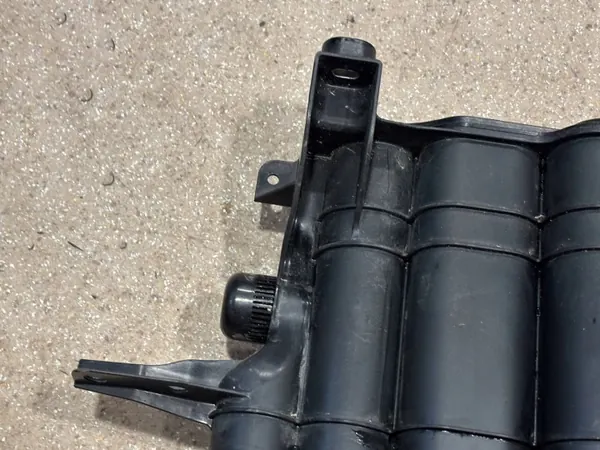 Porsche Panamera brandstofdampfilter OEM 971201805K image 8