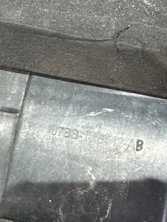 Renfort Ceinture Avant Supérieur Ford OE J7BB-17E942-AB image 8