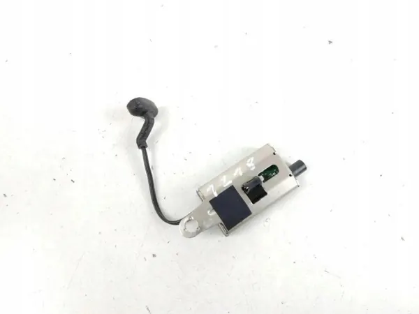 Amplificateur Antenne Tesla OEM 1448947-00-B pour Model S 16-21 image 2