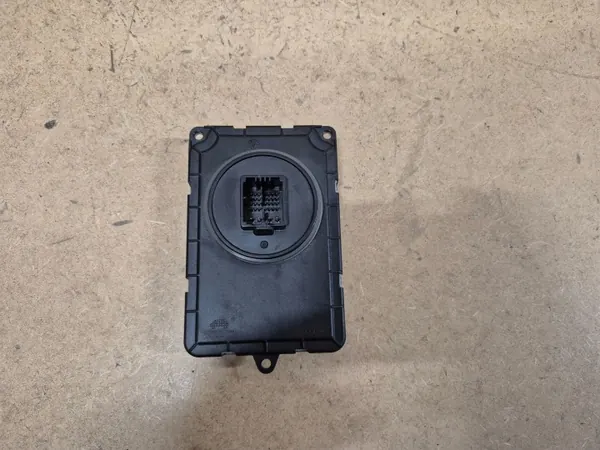 LED-strålkastarstyrenhet fram Chevrolet Silverado OEM 13526414 image 3