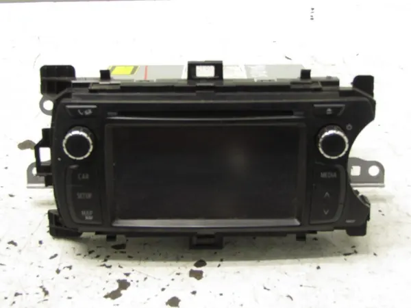 Radio CD Toyota Yaris III OEM 861400D020 image 2
