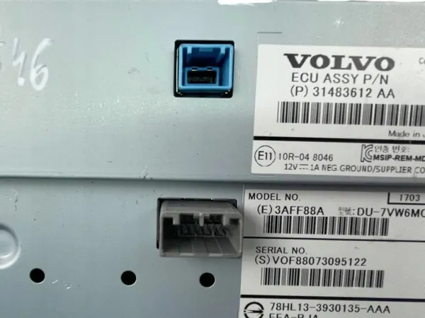 Volvo V60 Navigationsbildschirm OEM 31483612AA Gebraucht image 4