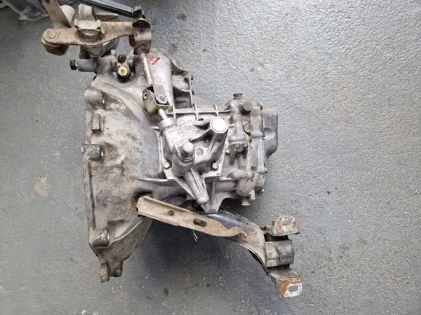 90334344 Vaihteisto Opel Corsa B F10 1.4 image 5