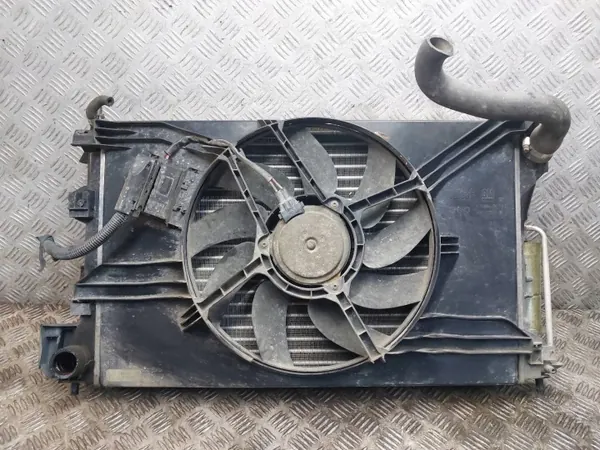 Radiator & Ventilator Set OEM 09202805 voor Opel Vectra C image 2