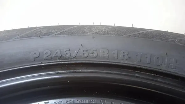 Jeep varapyörä OEM 68051987AC - Käytetty image 3