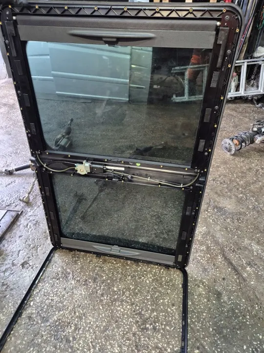 Mercedes Viano W639 Panoramadak OEM Gebruikt image 5