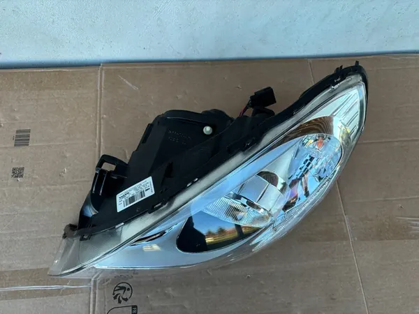 VOLVO S60/V60 2010-2013 Vasemmanpuoleinen Ajovalaisin image 6