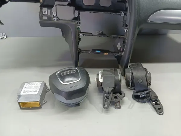 Console Tableau de Bord OEM Audi A6 C6 avec Airbags image 5