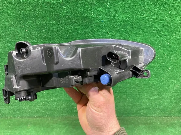 SEAT LEON III Halógeno LED DRL Esquerdo Frontal 5F0941701C image 5