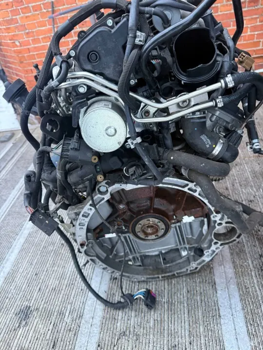 Motor K9KF452 Mercedes 1.5 CDI - Gebraucht image 5