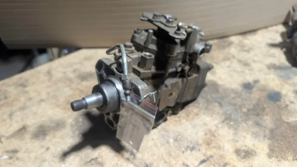 Pompe à injection Ford OE 0460494122 pour Escort MK4 image 3
