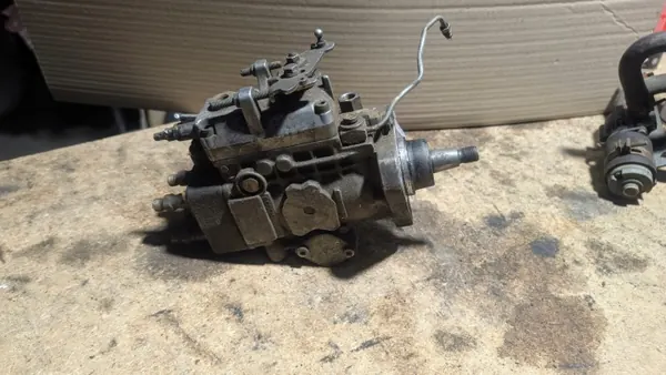 Pompe à injection Ford OE 0460494122 pour Escort MK4 image 4