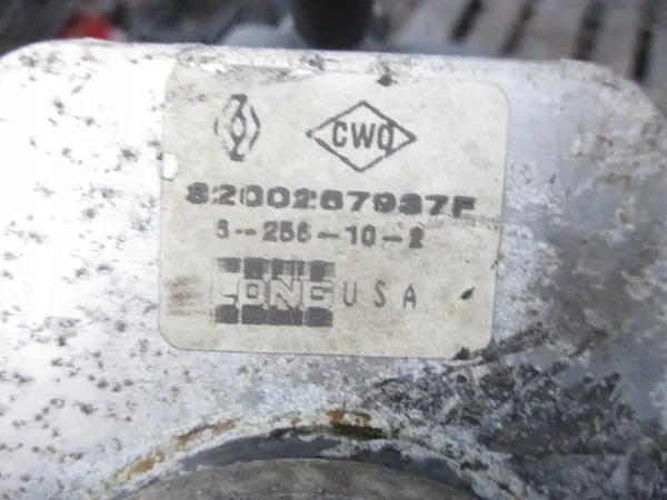 Oljefilterhus med kylare Renault Dacia Mercedes Nissan image 4