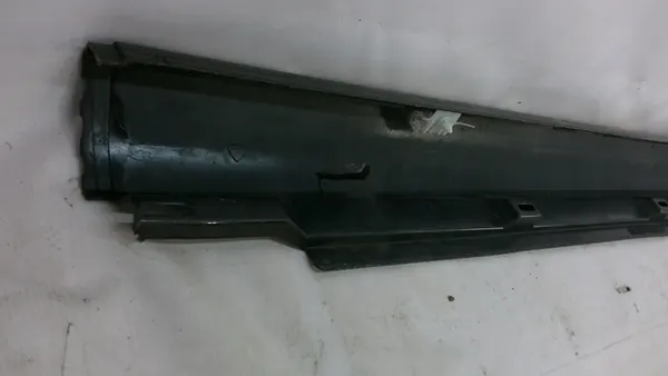 Vänster Dörrsill 3AA853091C Volkswagen Passat B7 image 6