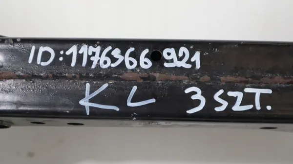 Jeep Cherokee KL Takaperävetokärry OEM 1176366921 image 10
