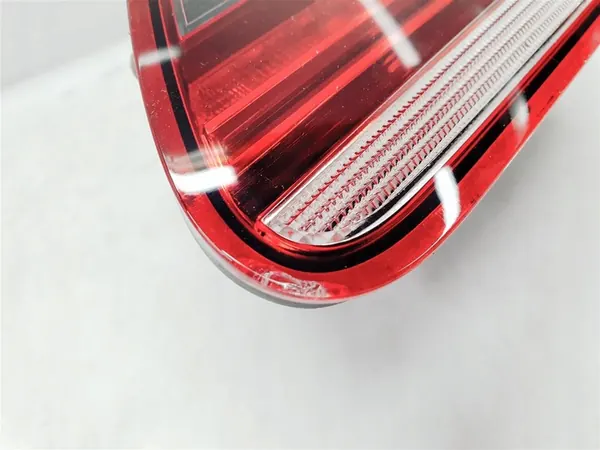 VW Passat CC Lift 12+ Lámpara Trasera Derecha image 6