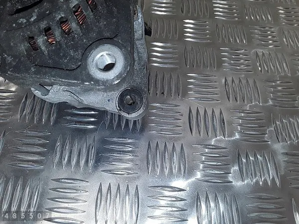 2012 Opel Astra Vaihtovirtageneraattori 1700 Diesel OEM 13579662 image 4