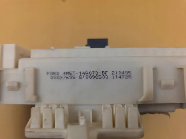 Ford BCM-moduuli OEM 4M5T-14A073-BF Käytetty image 8