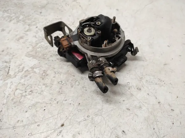 Audi 80 B3 1.8 PM Monowtrysk OEM 050133015N image 4