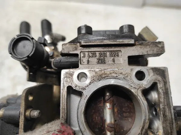 Audi 80 B3 1.8 PM Monowtrysk OEM 050133015N image 6
