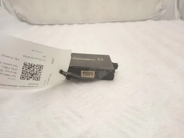 Lexus NX Wegfahrsperre Modul OEM 8978453040 image 4
