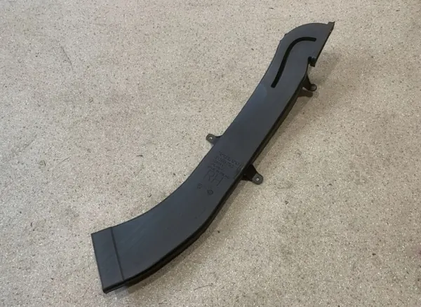Conduto de ar direito OEM 31369793 para Volvo S90, V90 image 10