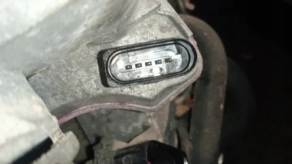 Dodge Journey Válvula de Acelerador 2009 2.0L 03G128063R image 3