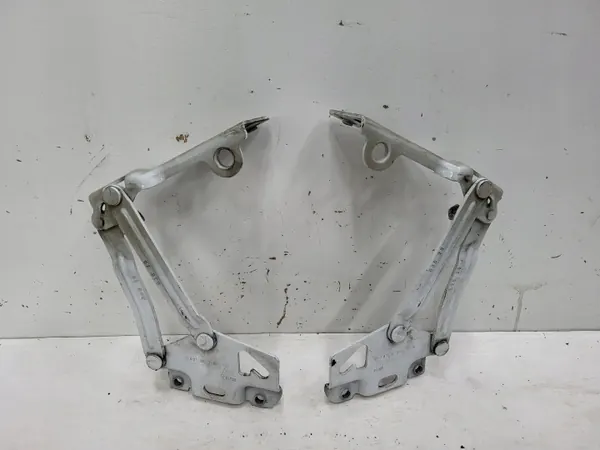 Dobradiça Mercedes Sprinter OEM A9108803000/3100 Branco image 2