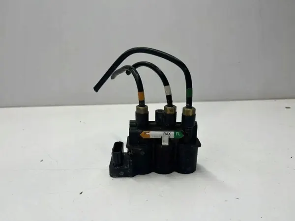 Módulo de suspensión neumática Land Rover CPLA5B710AD image 3