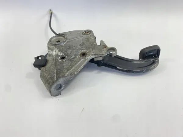 Mercedes Handrempedaal OEM 1244270836 Gebruikt image 9