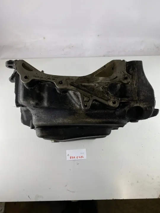 Oljetank Renault Trafic Megane Scenic Opel Vivaro Nissan NV300 image 3