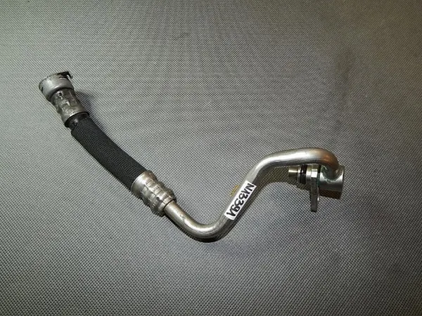 Conducto de aceite Audi A7 4G OEM 4G0317817R - Usado image 2