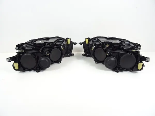 VW T-CROSS ETUOIKEA VASEN VALO KOKONAISUUS image 5