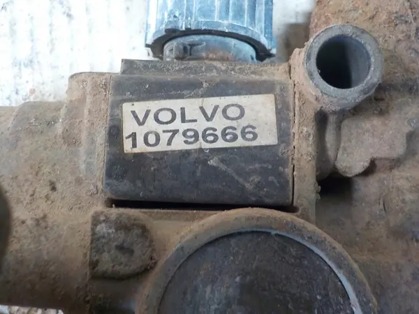 EBS-modulatorventil ZAWÓR för Volvo FM12 Släpvagn image 9