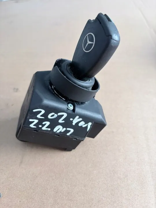 Ontsteekschakelaar OEM A2105450308 voor Mercedes image 3