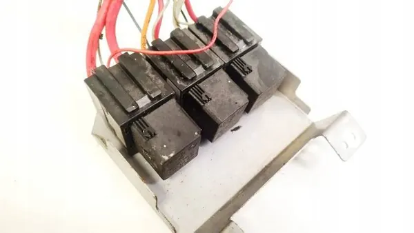 Caja de fusibles Mercedes-Benz ML-CLASS 2002 2.7L 1635425540 image 2