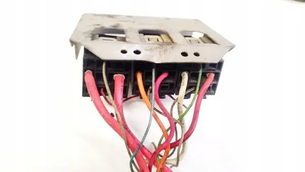 Caja de fusibles Mercedes-Benz ML-CLASS 2002 2.7L 1635425540 image 3