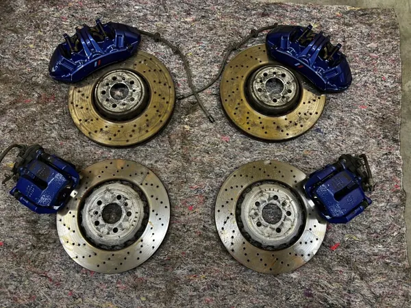 Set Bromsskivor & Bromsok OEM iscarparts BMW M5 F90 image 2