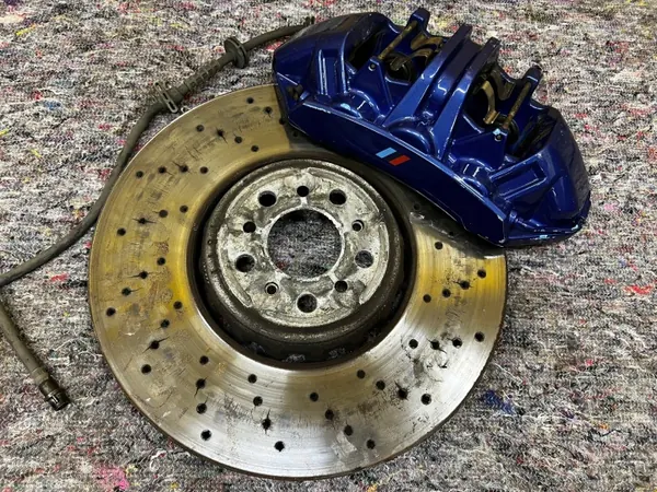 Set Bromsskivor & Bromsok OEM iscarparts BMW M5 F90 image 8