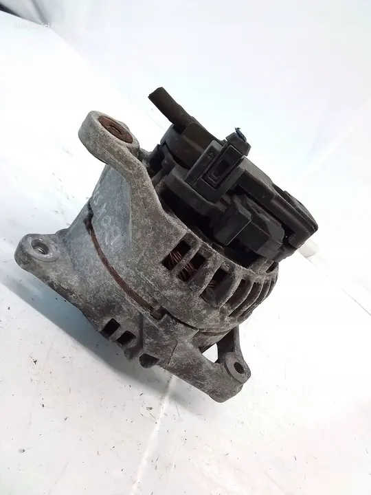 Porsche Boxster 986 2.5 Vaihtovirtageneraattori 99660301201 image 2