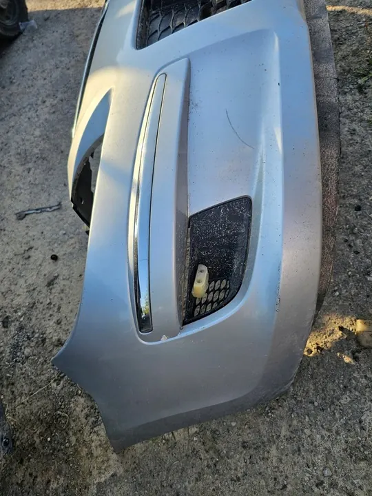 Paraurti anteriore Hyundai I30 1.6 CRDi 2007-2010 image 4