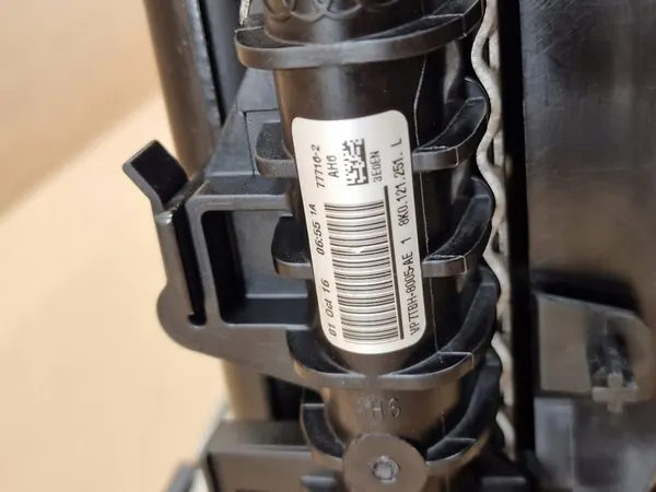 Ventiladores de Radiador Completos Audi Q3 8U 2014-2018 image 6