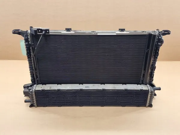 Ventiladores de Radiador Completos Audi Q3 8U 2014-2018 image 8