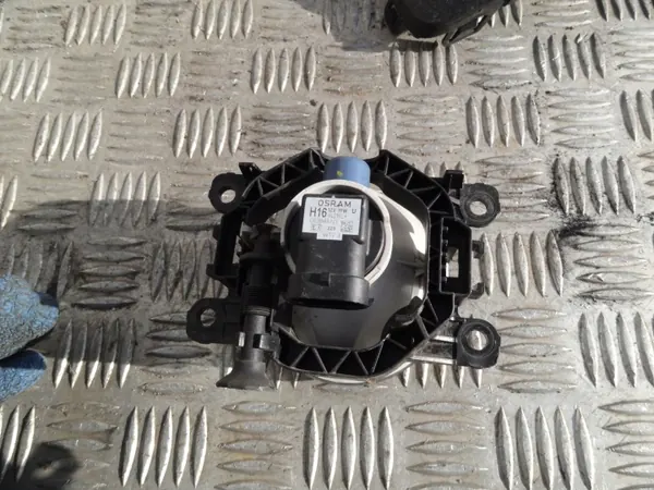 Suzuki SX4 S-Cross 2023 Frontnebellicht OEM 3550065P01000 image 4