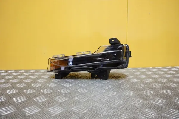 Tesla 3 2017- Farol Halogéneo LED DRL Esquerdo OEM 1077389-00-F image 2