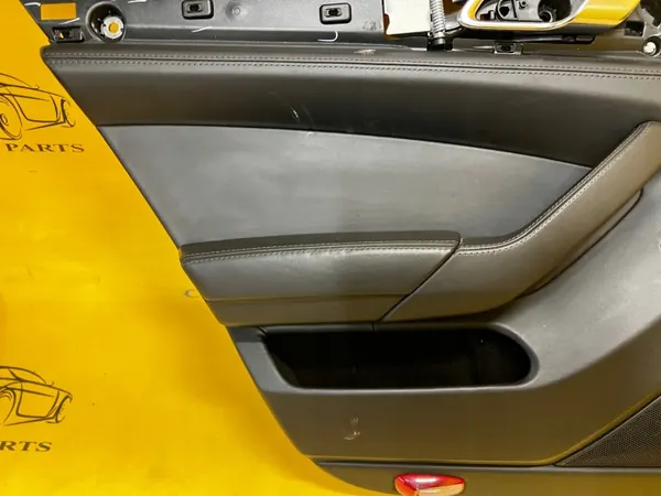 OEM BOCZEK TAPICERKA DRZWI TYŁ LEWY BOSE Porsche image 5