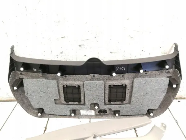 Revestimento de porta-malas Toyota Avensis OEM 6775005070 image 5